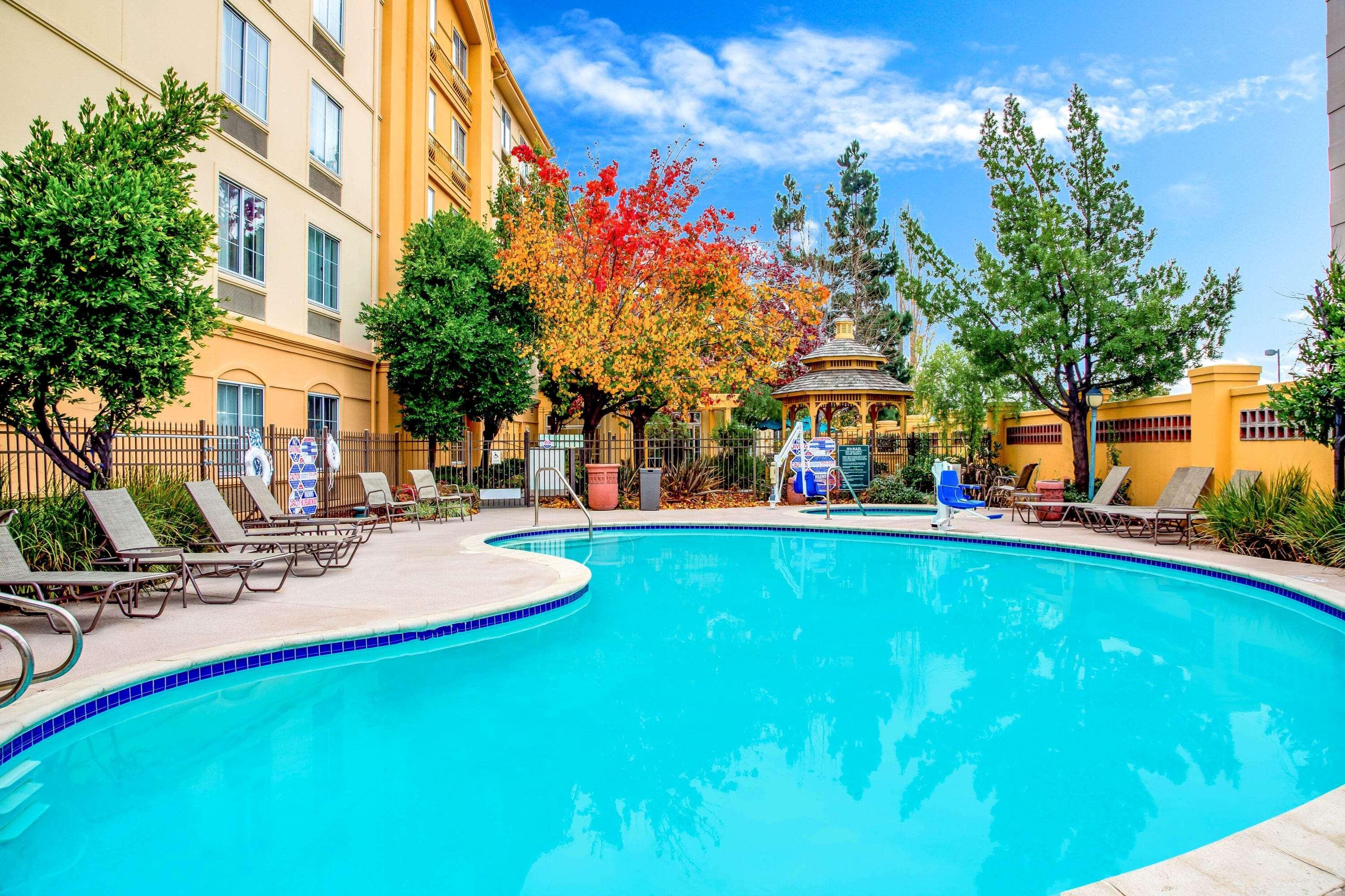 La Quinta By Wyndham Fremont / Silicon Valley Luaran gambar